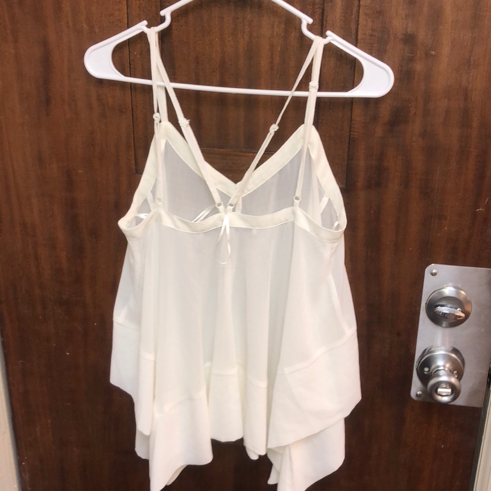 blouse - Picture 2 of 2